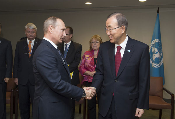 Secretary-General Ban Ki-moon (left) meets with President Vladimir Putin of the Russian Federation